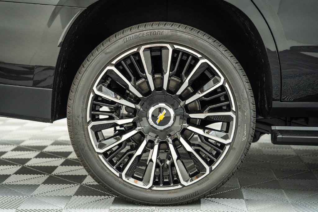 New 2026 Chevrolet Tahoe High Country AWD/4WD image 23