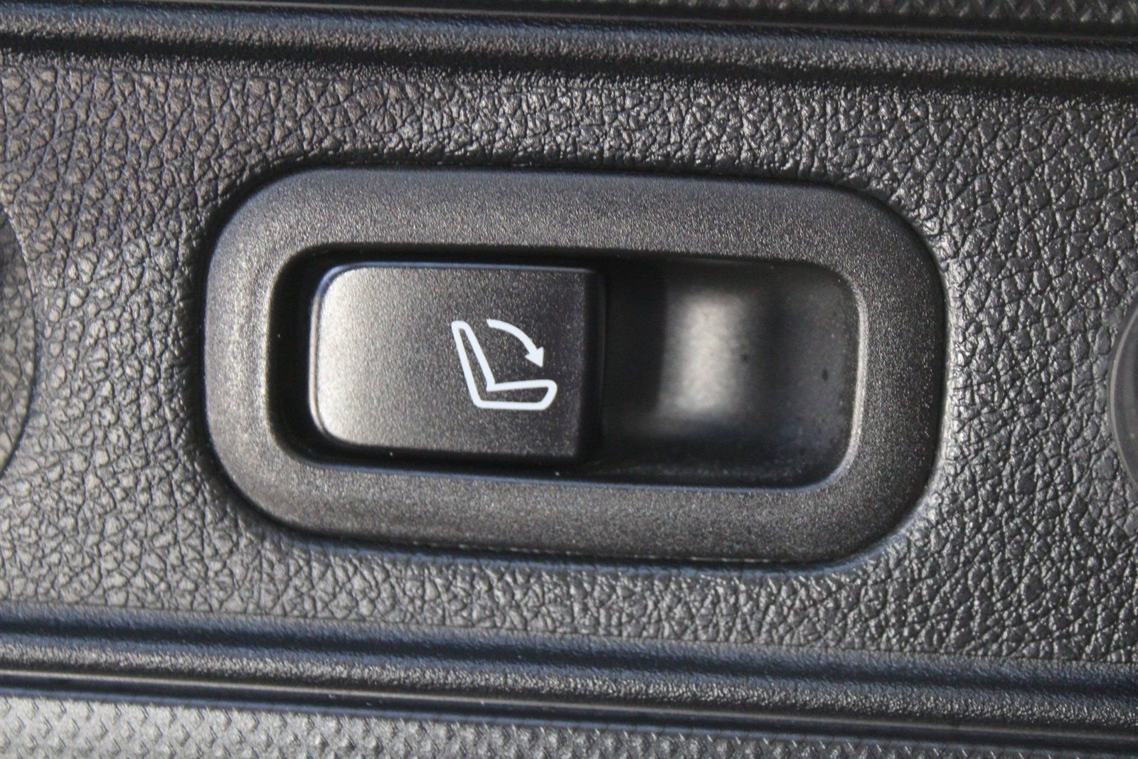 Used 2021 Subaru Forester Touring w/ Popular Package #2 image 11