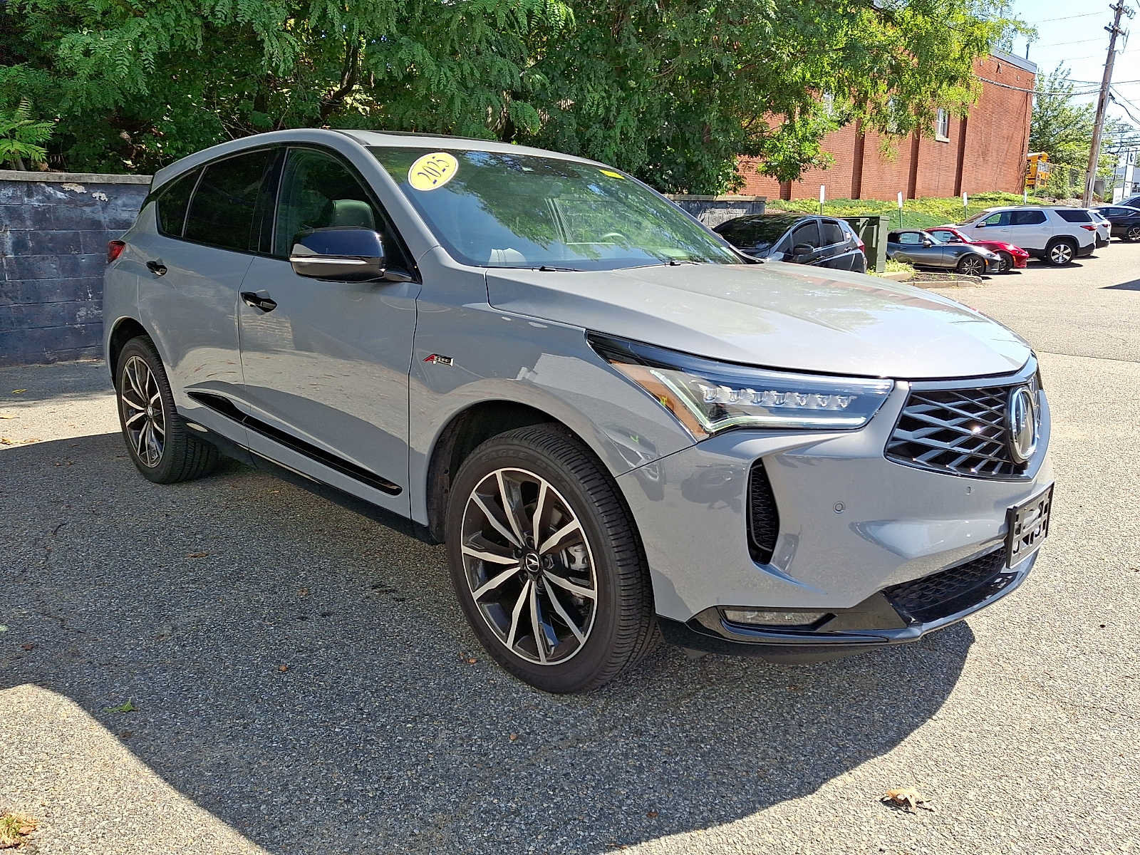 Used 2025 Acura RDX w/ Advance Package AWD/4WD image 3