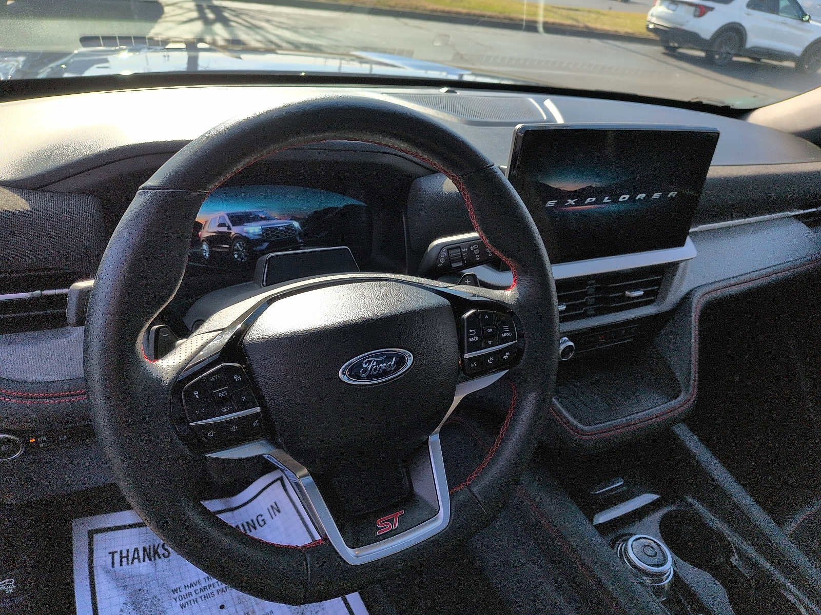 Used 2025 Ford Explorer ST image 12
