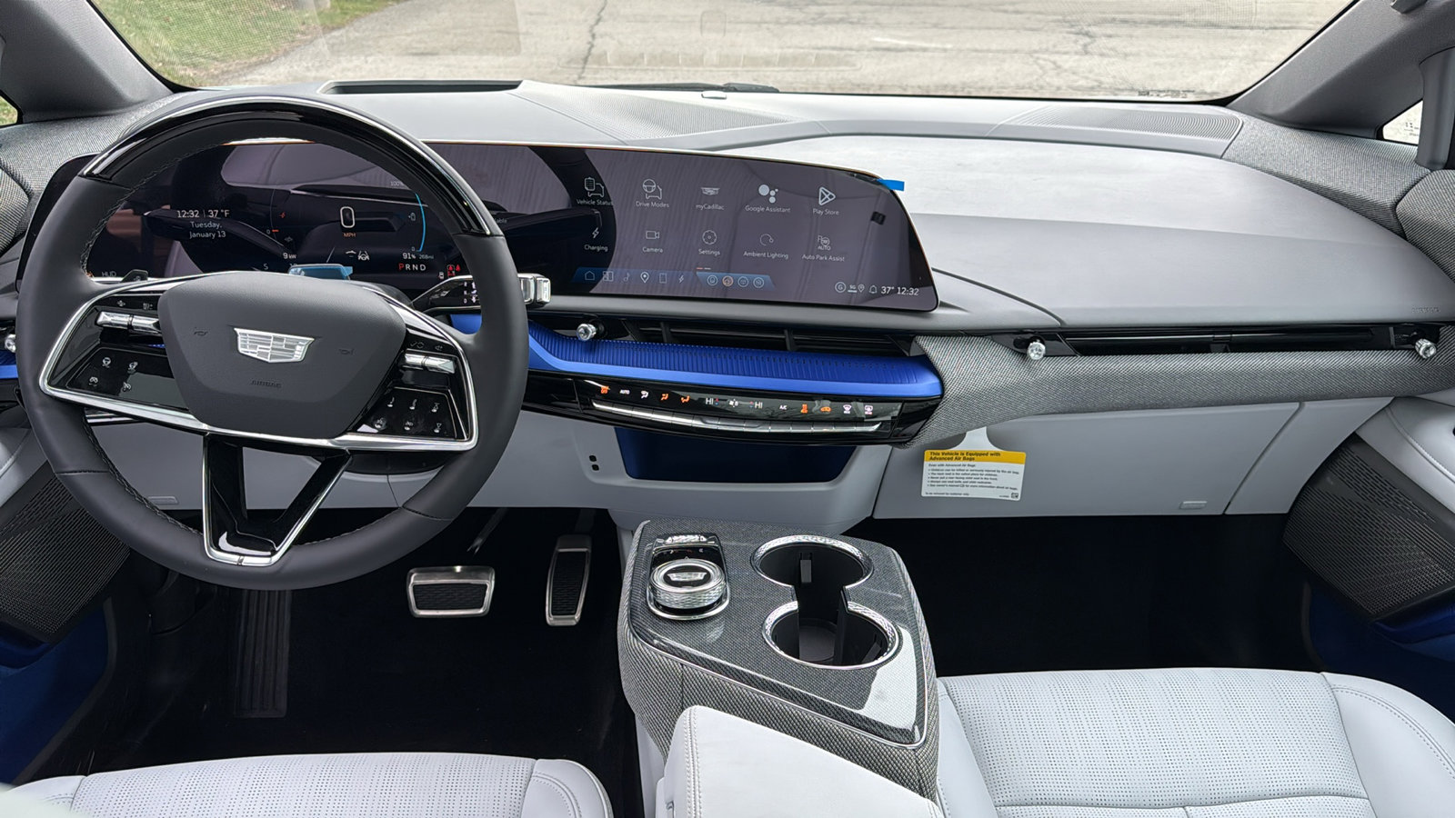 New 2026 Cadillac Optiq Sport 2 image 9