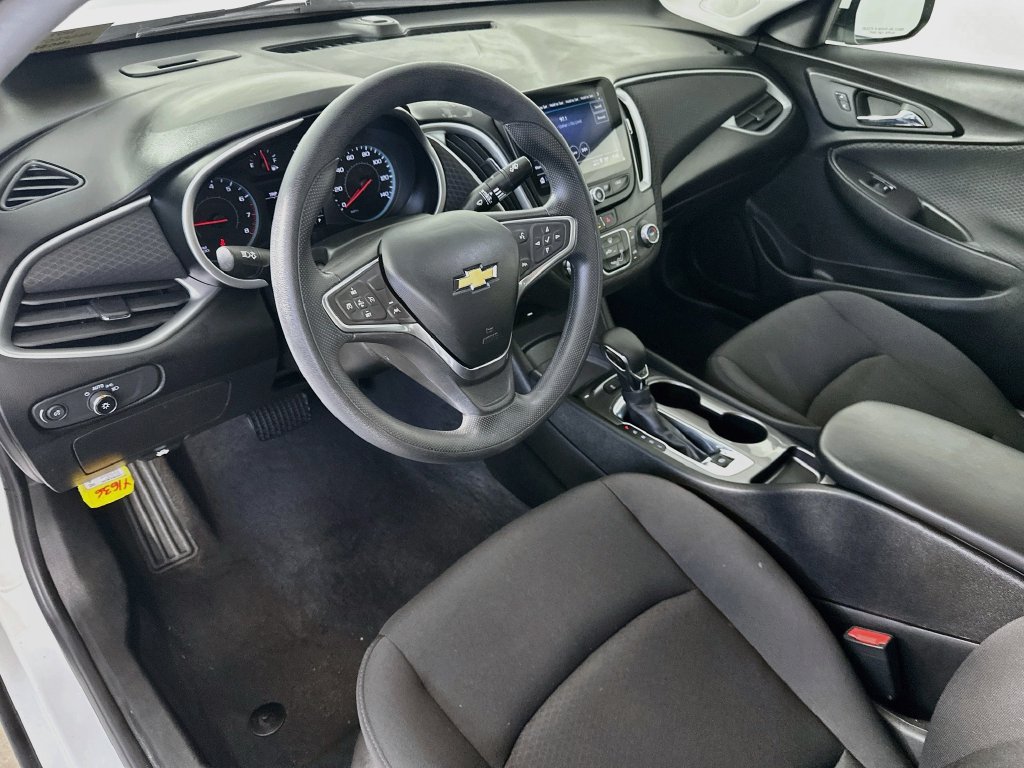 Used 2023 Chevrolet Malibu LS w/ Driver Confidence Package FWD image 29