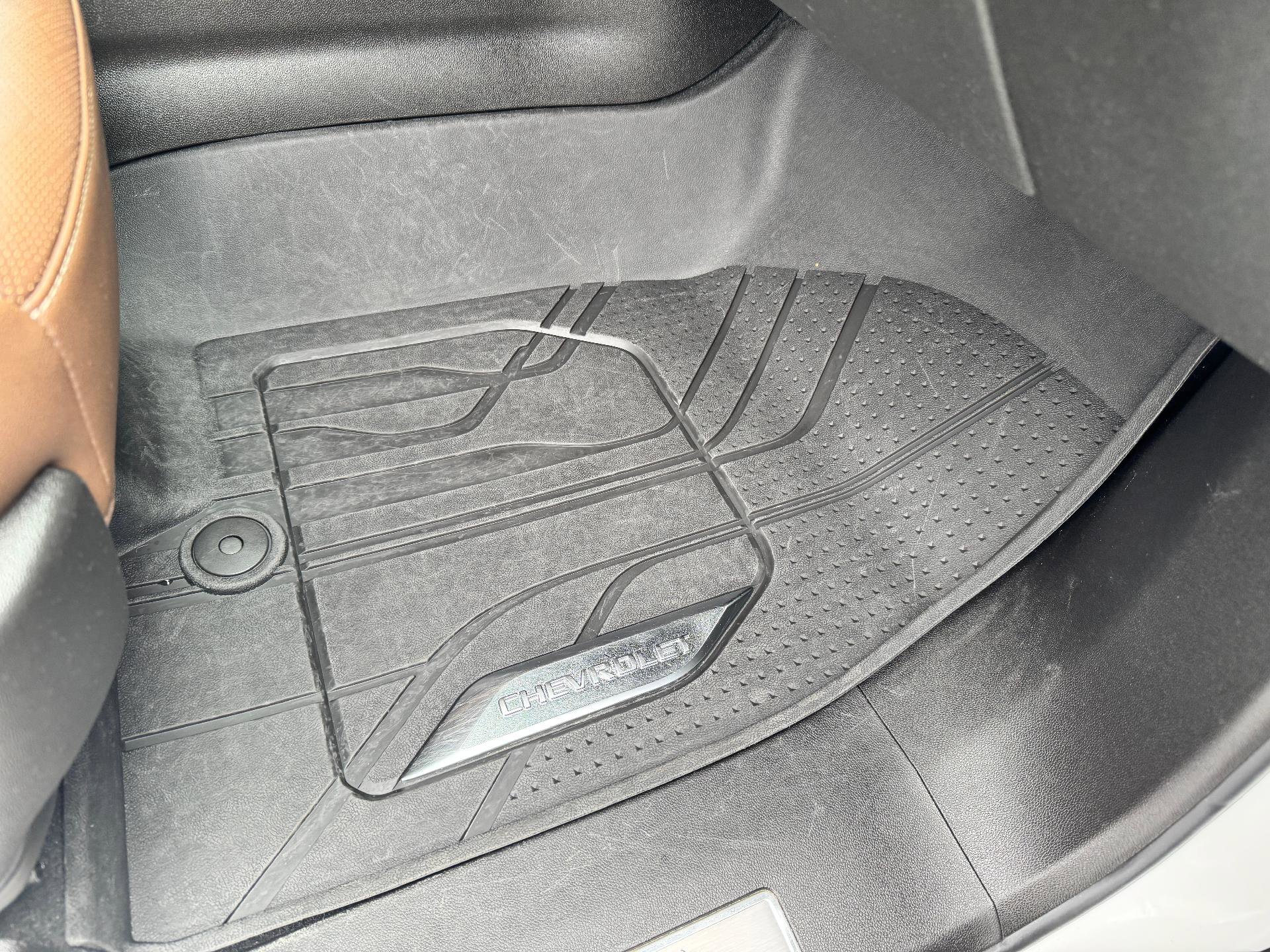 Used 2024 Chevrolet Tahoe High Country w/ Advanced Technology Package image 24