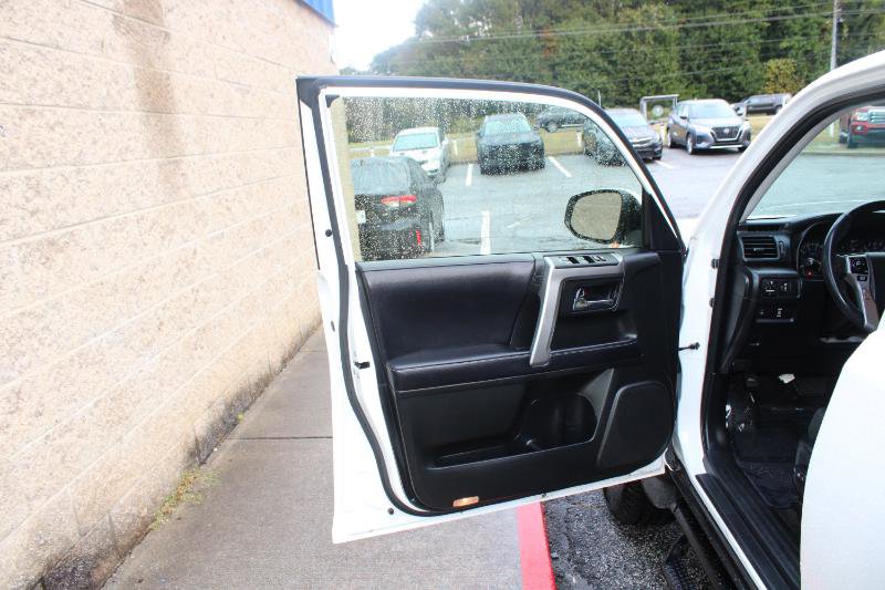 Used 2019 Toyota 4Runner SR5 image 20