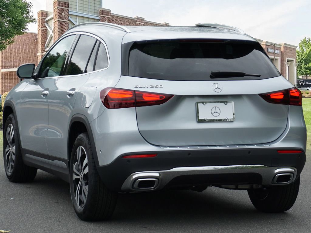 Certified 2026 Mercedes-Benz GLA 250 image 7