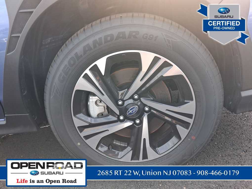 Used 2025 Subaru Crosstrek 2.5i Premium AWD/4WD image 58