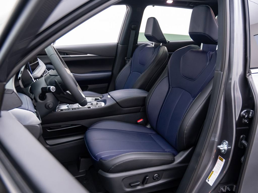 New 2026 INFINITI QX60 Sport image 14