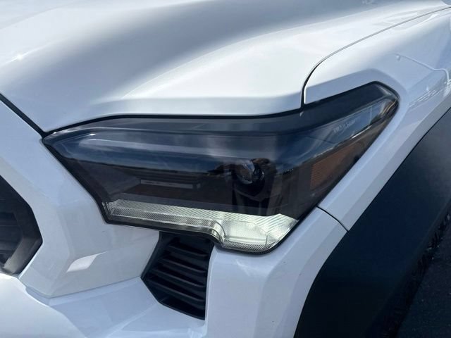 Used 2026 Toyota Tacoma 4x4 Double Cab Hybrid image 9