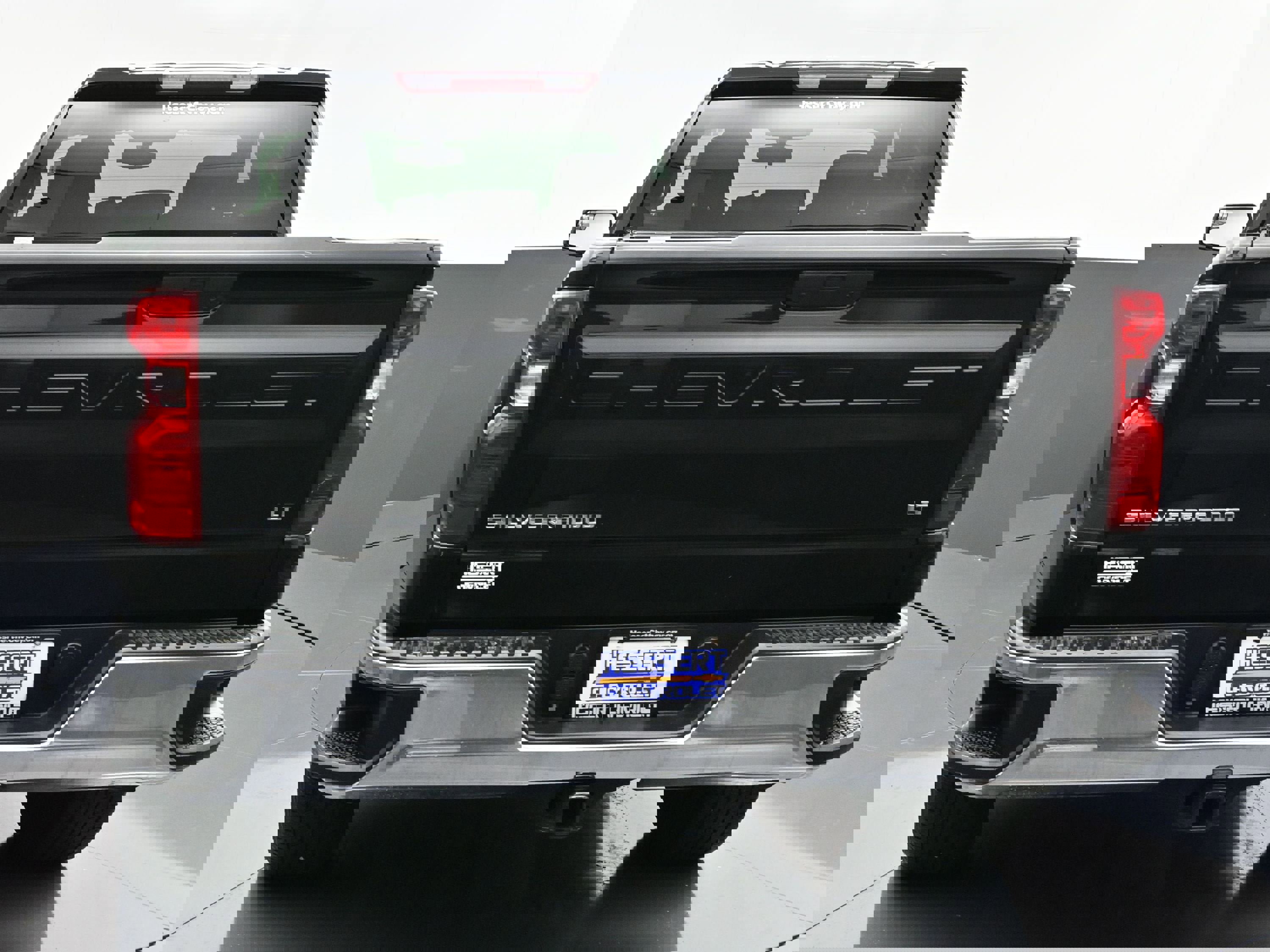 Used 2022 Chevrolet Silverado 1500 LT image 6