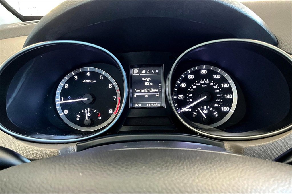 Used 2018 Hyundai Santa Fe SE w/ Cargo Package image 13