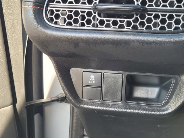 Used 2025 Honda HR-V Sport image 17