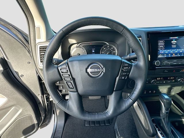 Used 2024 Nissan Frontier SV w/ SV Convenience Package image 11