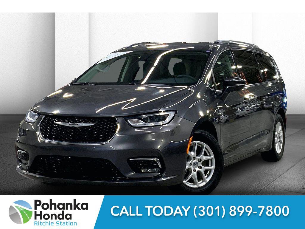 Used 2022 Chrysler Pacifica Touring-L image 12