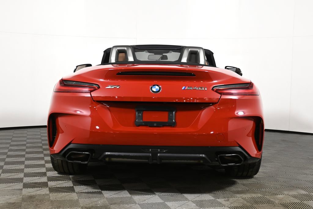 Used 2025 BMW Z4 M40i w/ Premium Package image 14