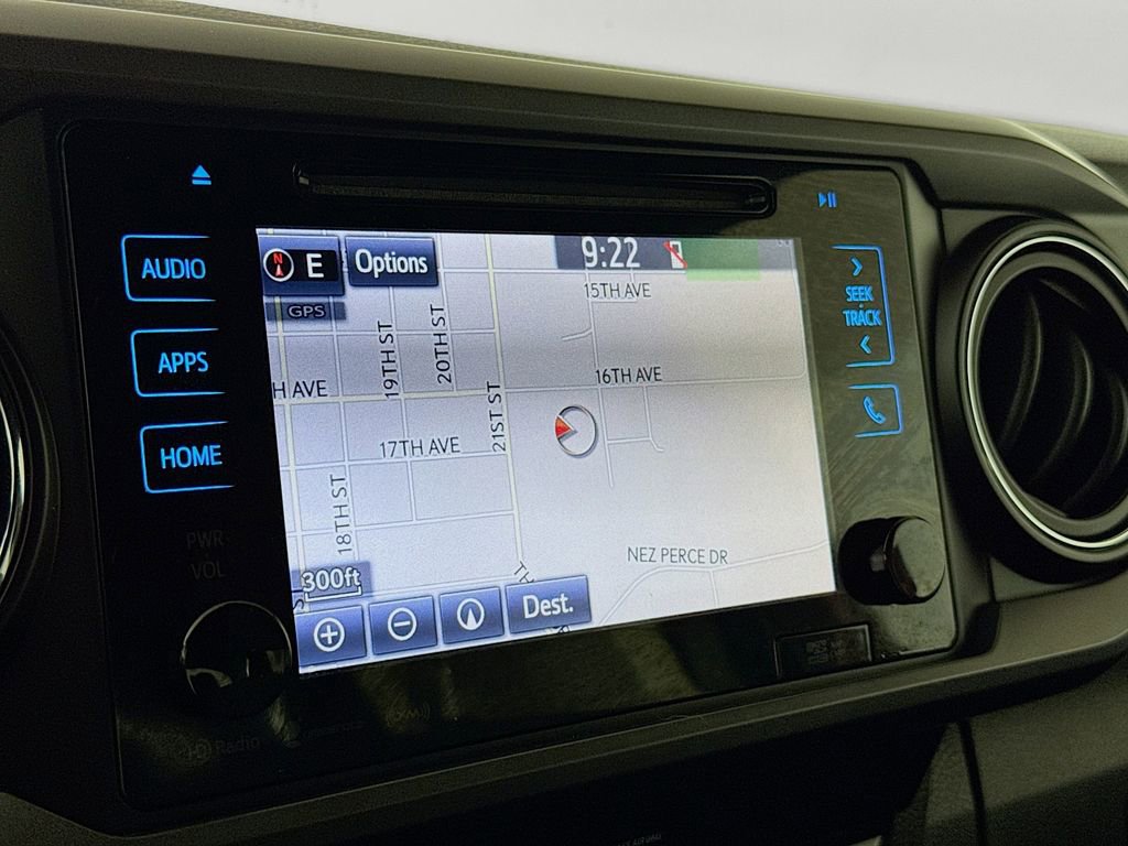 Certified 2018 Toyota Tacoma TRD Off-Road image 15