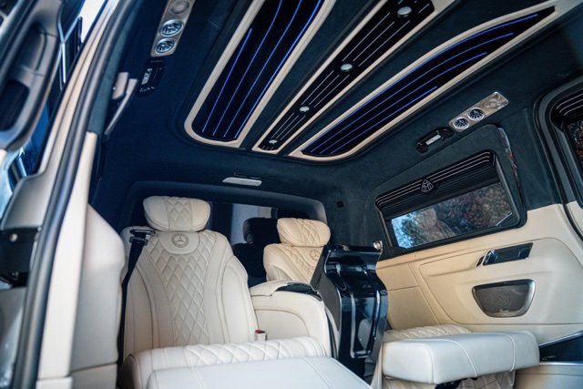 Used 2017 Mercedes-Benz Metris Passenger image 36