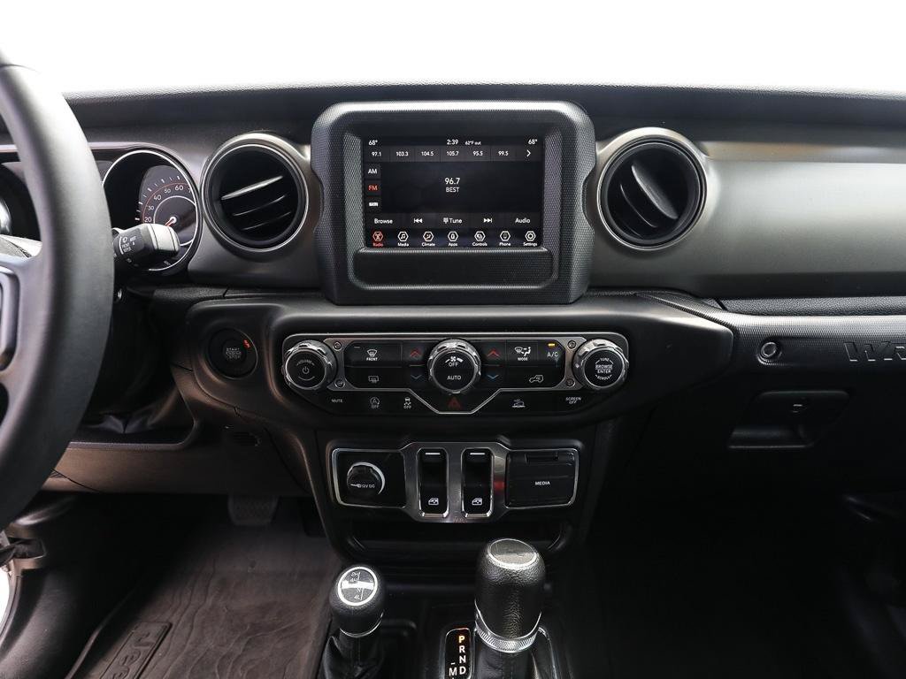 Used 2023 Jeep Wrangler Sport AWD/4WD image 17