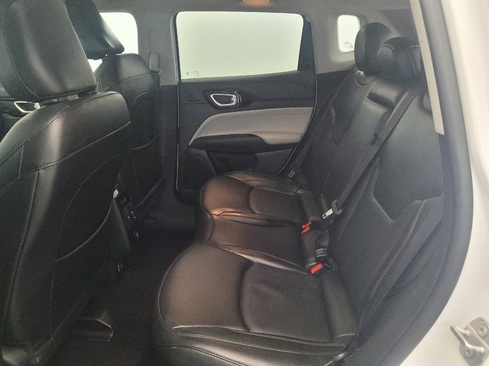 Used 2022 Jeep Compass Limited w/ Sun and Sound Group AWD/4WD image 18