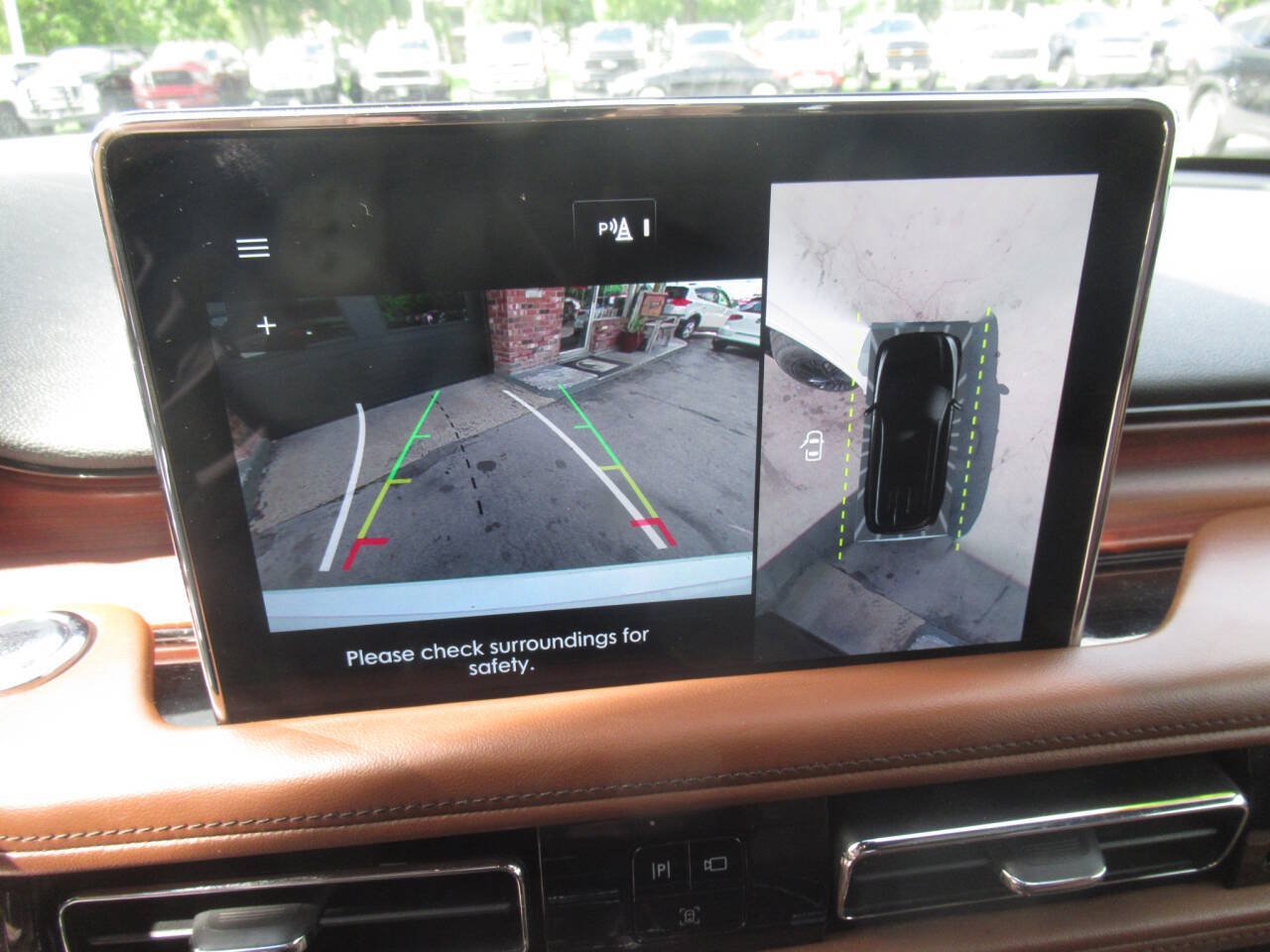 Used 2021 Lincoln Aviator Reserve w/ Equipment Group 208A AWD/4WD image 29
