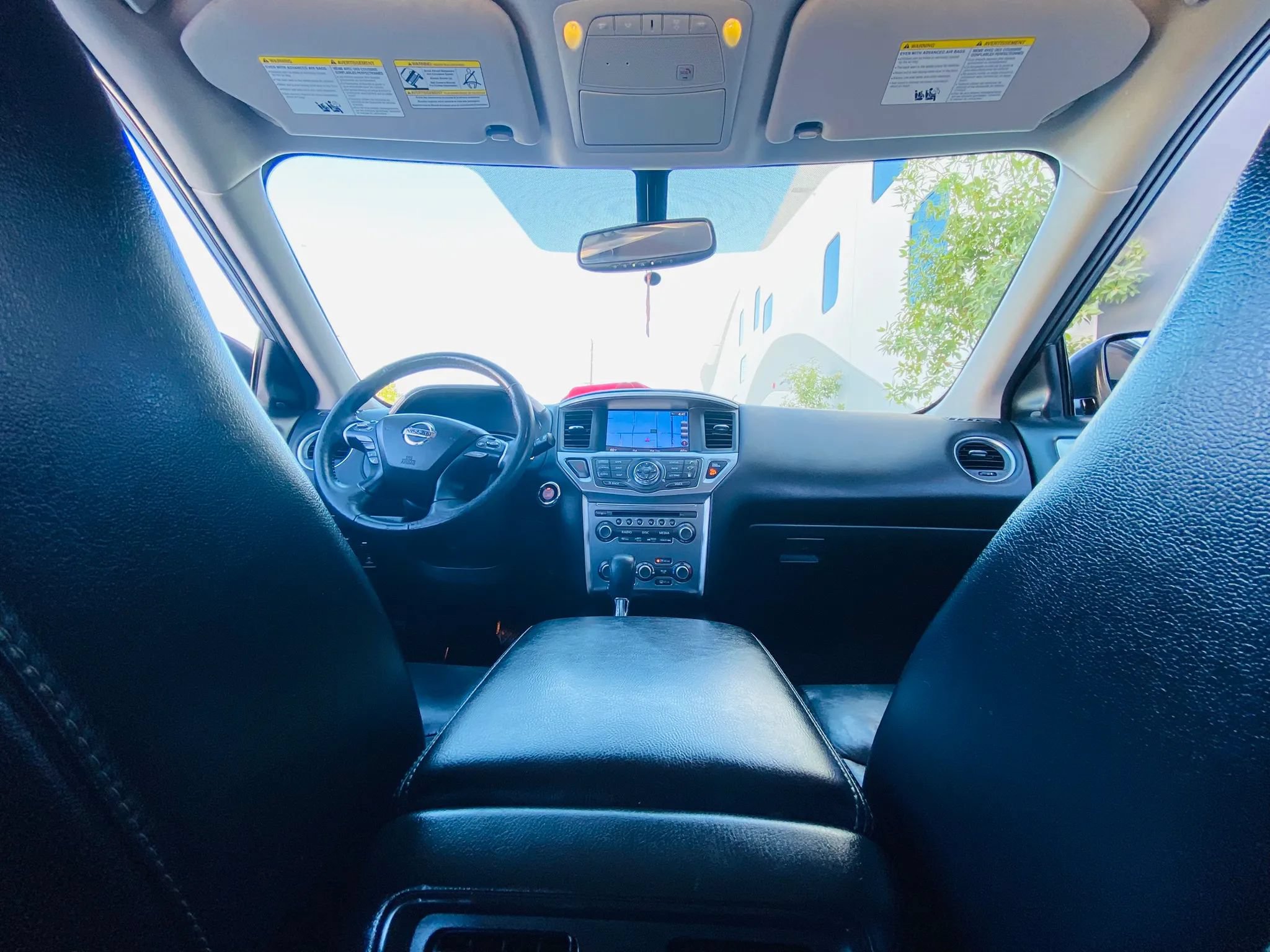 Used 2019 Nissan Pathfinder SL FWD image 33