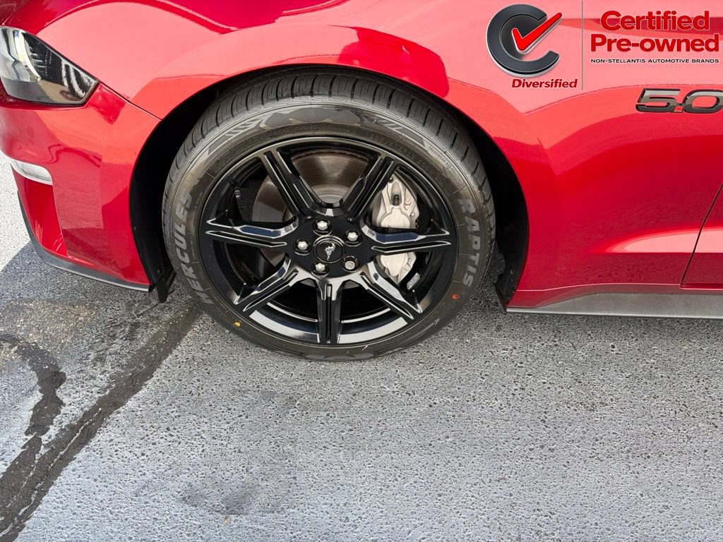 Used 2019 Ford Mustang GT Premium w/ Black Accent Package RWD image 18