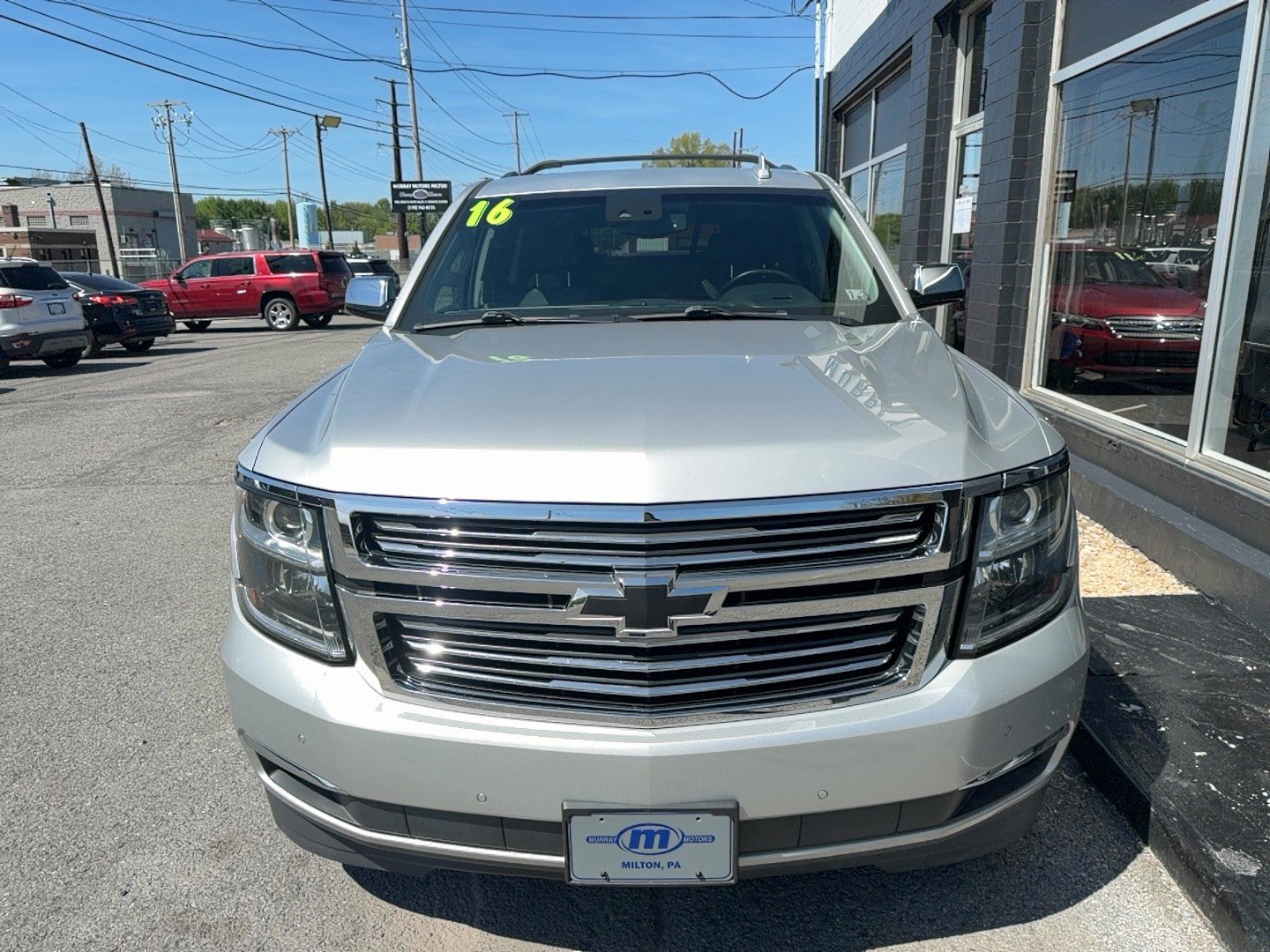 Used 2016 Chevrolet Suburban LTZ AWD/4WD image 2