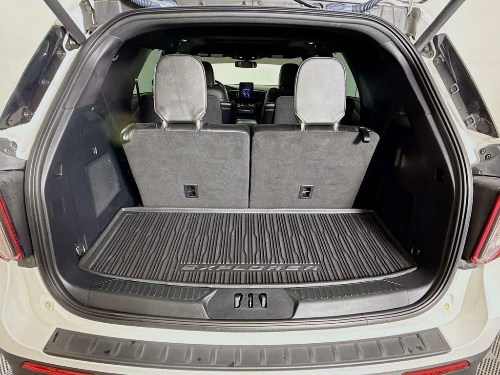 Used 2022 Ford Explorer ST w/ Equipment Group 401A image 27