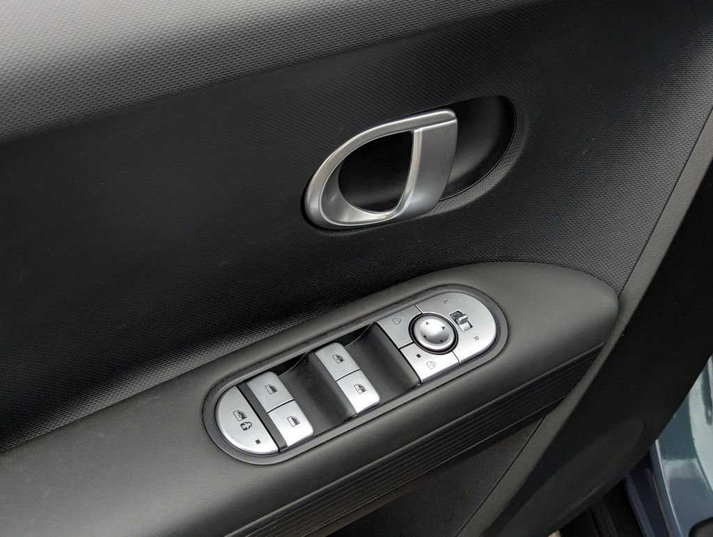 Used 2024 Hyundai Ioniq 5 SEL RWD image 11