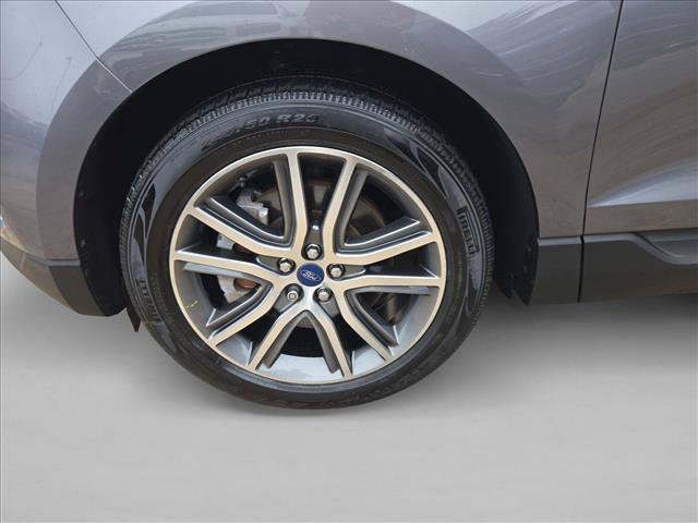 Used 2022 Ford Edge Titanium AWD/4WD image 20