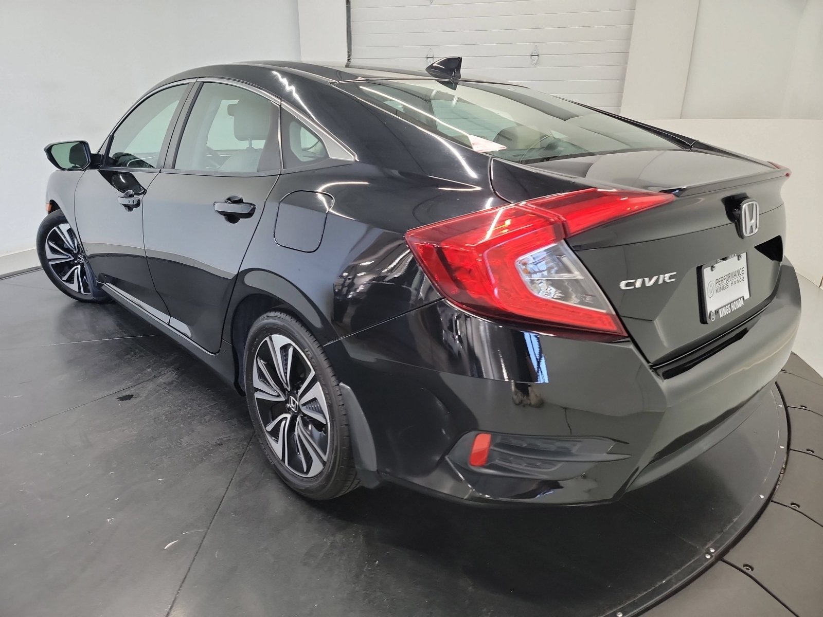 Used 2016 Honda Civic EX-L image 6