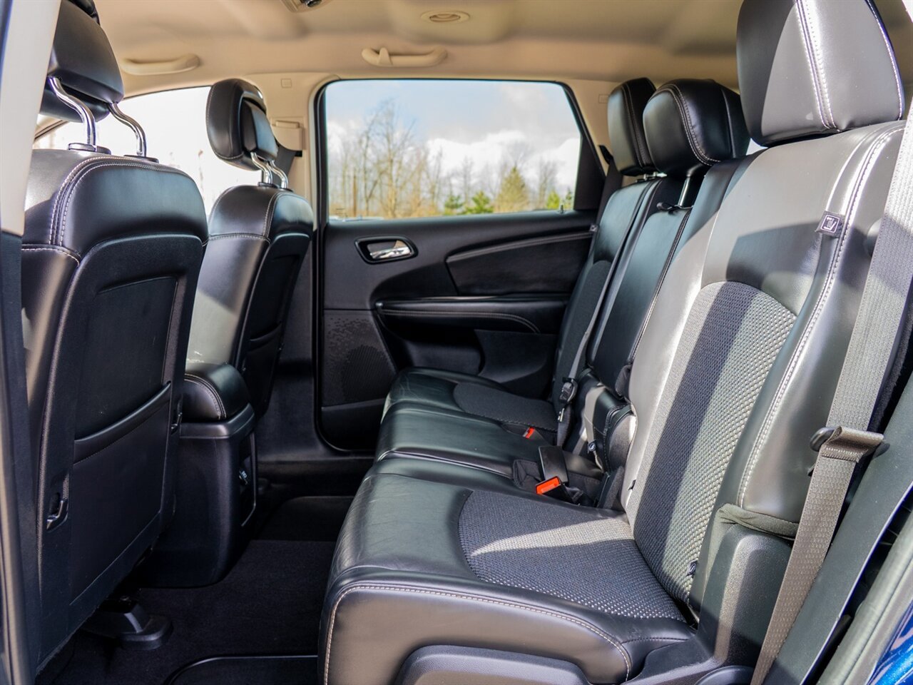 Used 2018 Dodge Journey Crossroad AWD/4WD image 21