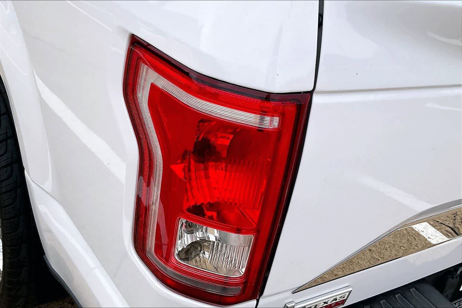 Used 2016 Ford F150 XLT w/ Equipment Group 301A Mid RWD image 31
