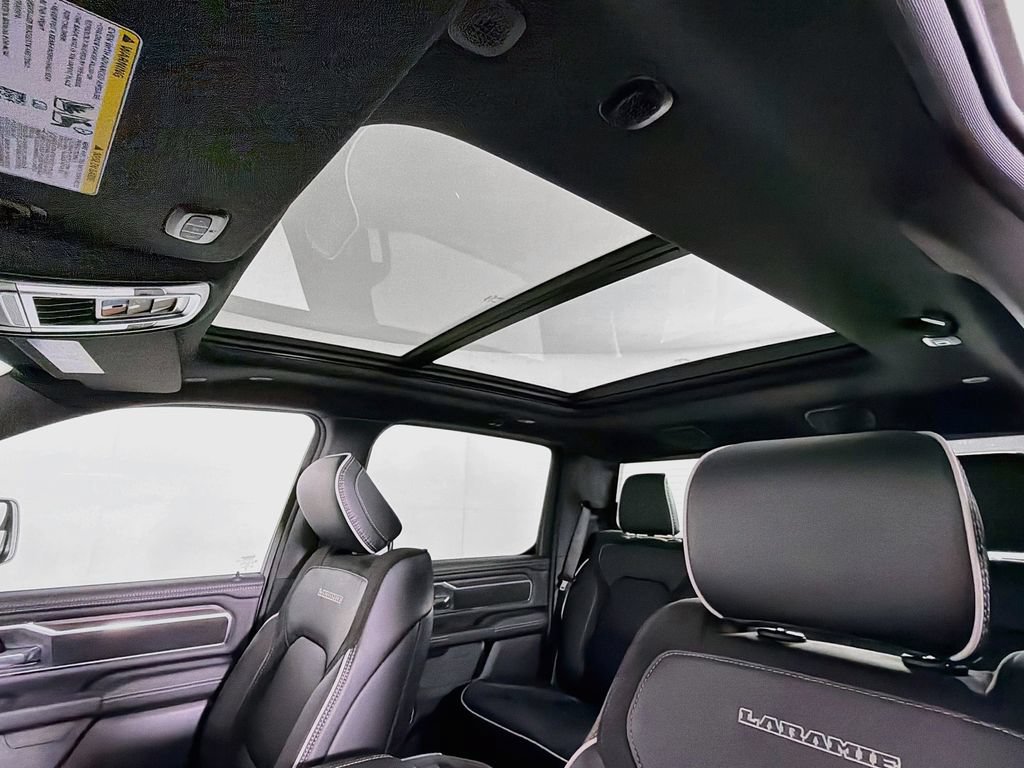 New 2027 RAM 1500 Laramie AWD/4WD image 23