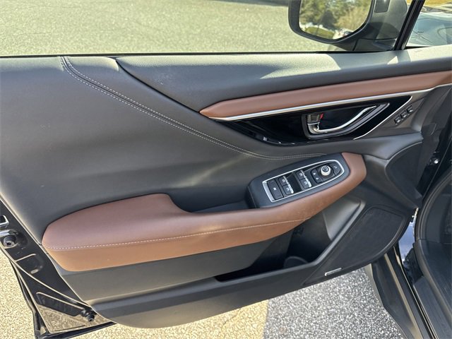 Used 2022 Subaru Outback Touring XT image 11