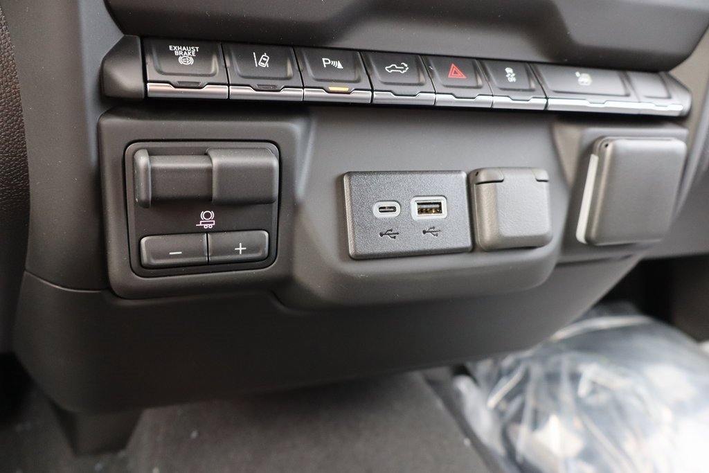 New 2025 Chevrolet Silverado 2500 Custom w/ Custom Value Package image 13