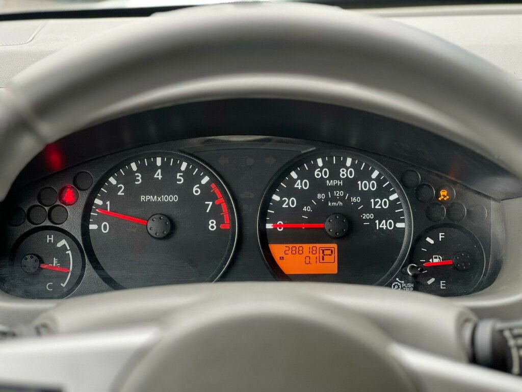 Used 2015 Nissan Frontier S image 17