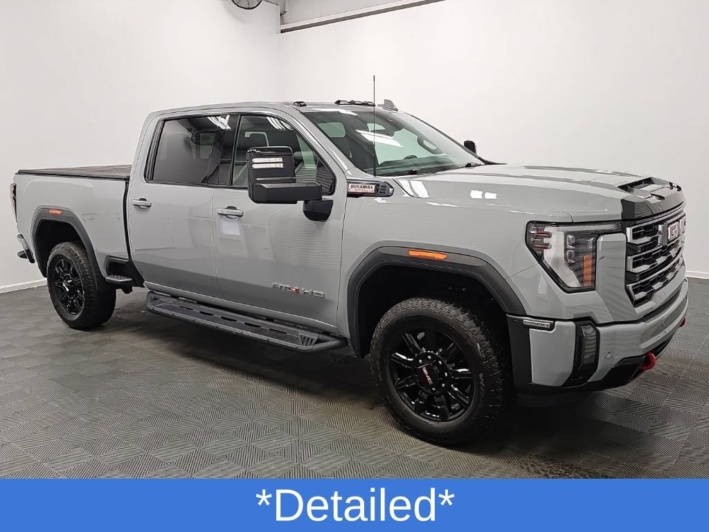 Used 2024 GMC Sierra 2500 AT4 w/ Technology Package AWD/4WD image 2