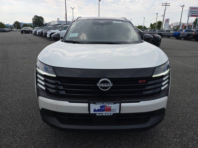 New 2025 Nissan Kicks SR w/ SR Premium Package image 9