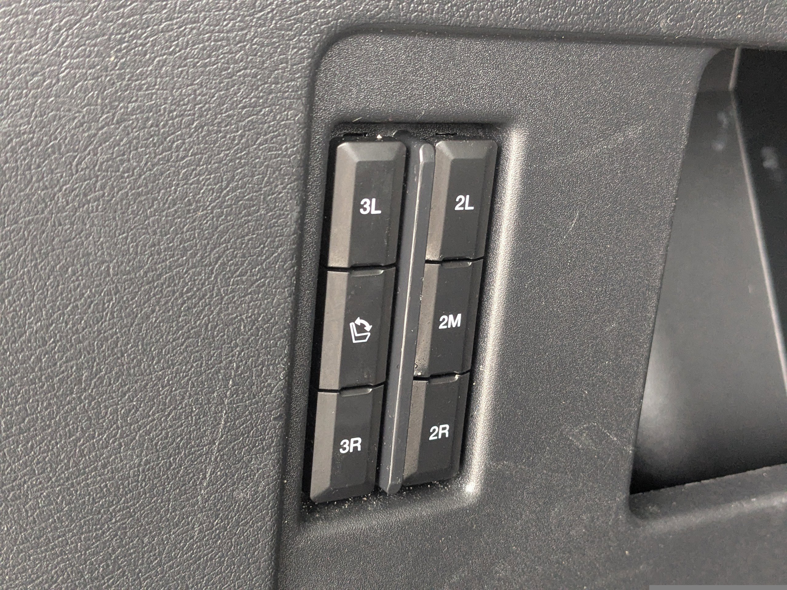 Used 2023 Ford Expedition Max XLT image 14