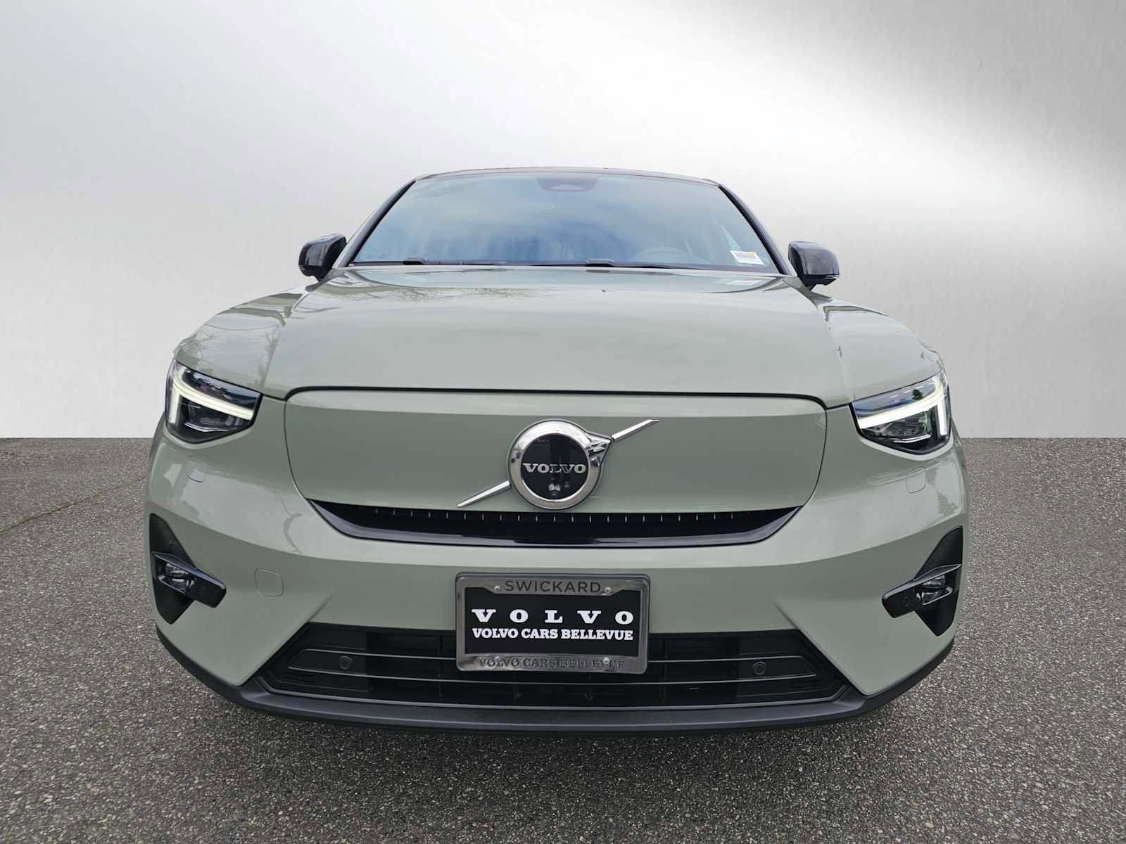 Certified 2023 Volvo C40 P8 Recharge Ultimate image 8