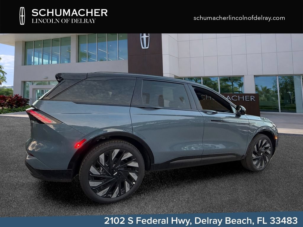 New 2026 Lincoln Nautilus Reserve w/ Jet Appearance Package AWD/4WD image 7
