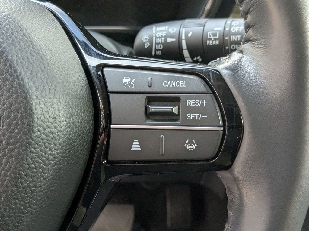 Used 2023 Honda CR-V EX-L image 17