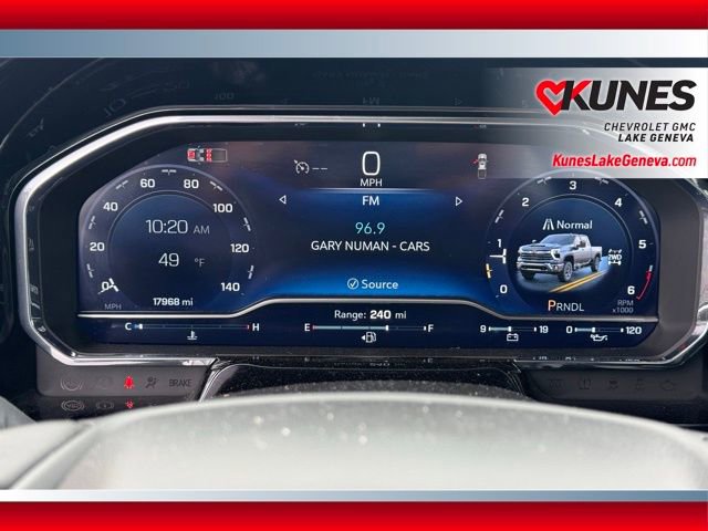 Used 2025 Chevrolet Silverado 2500 LT w/ Convenience Package AWD/4WD image 4
