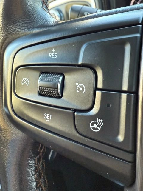 Used 2023 GMC Sierra 3500 AT4 w/ Snow Plow Prep/Camper Package image 33