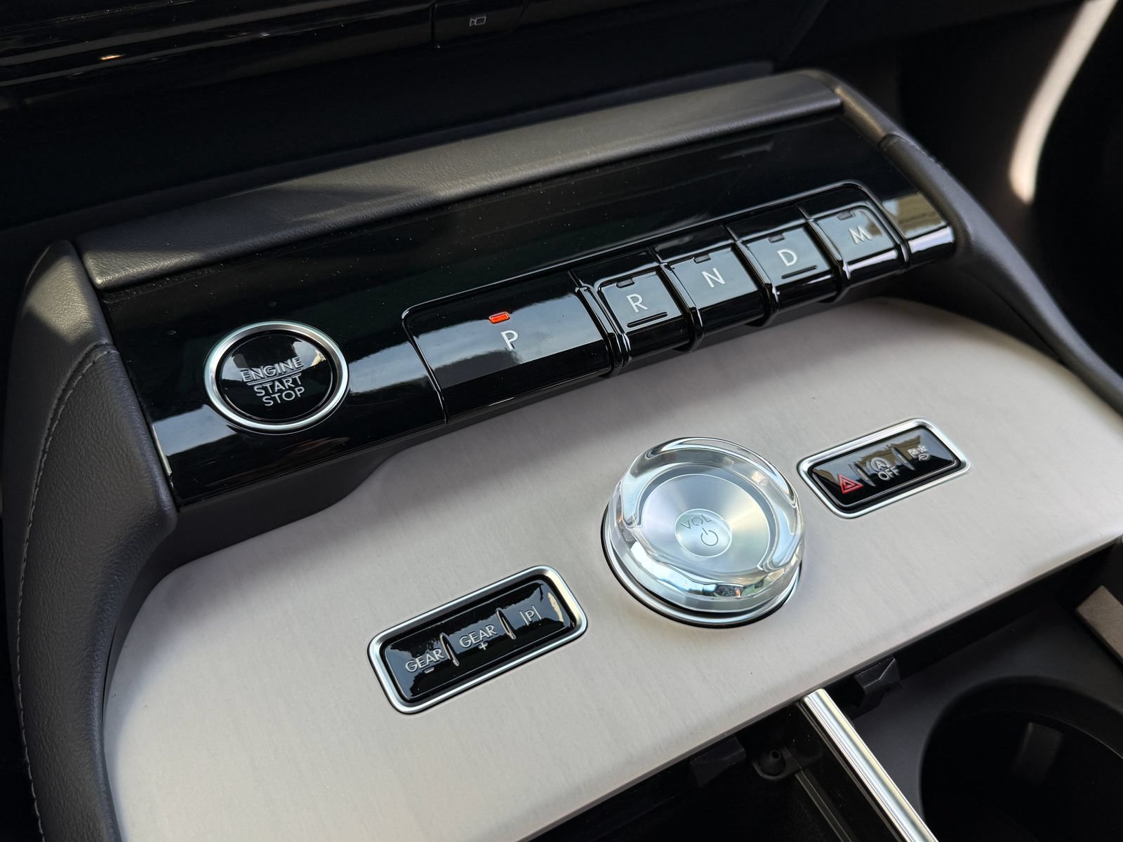 New 2026 Lincoln Navigator Reserve w/ Jet Appearance Package AWD/4WD image 29