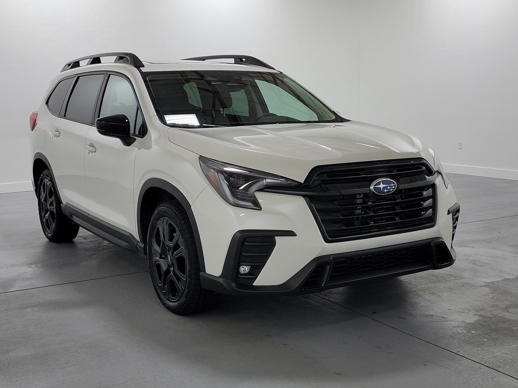 Used 2024 Subaru Ascent Onyx Edition AWD/4WD image 2