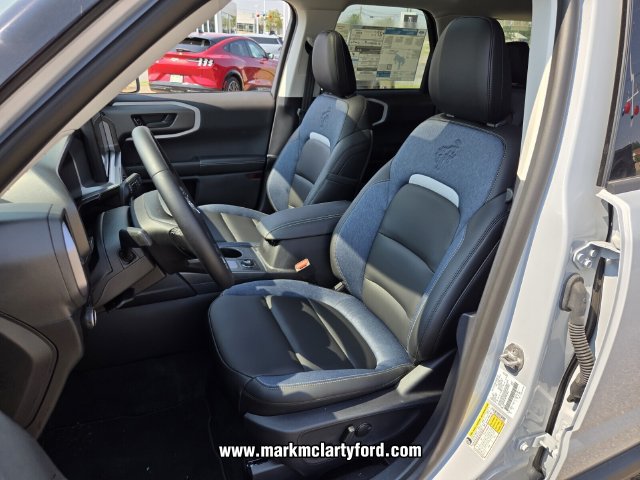 New 2026 Ford Bronco Sport Outer Banks w/ Outer Banks Tech Package+ AWD/4WD image 8