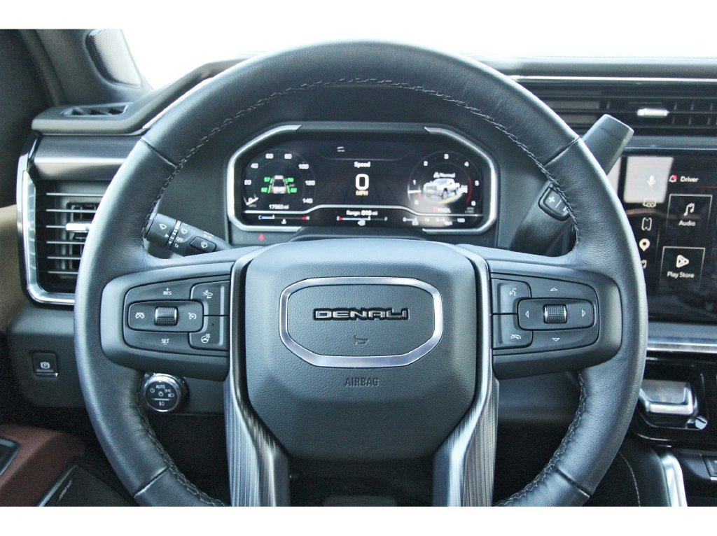 Used 2025 GMC Sierra 2500 Denali Ultimate AWD/4WD image 16