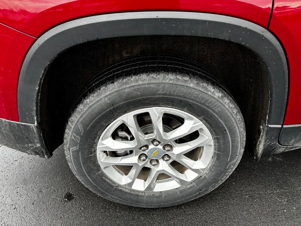 Used 2020 Chevrolet Traverse LT w/ LPO, Floor Liner Package image 13