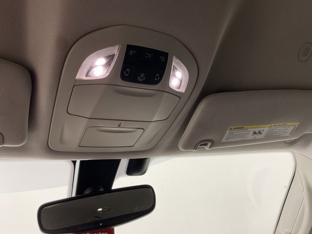 Used 2020 Chrysler Pacifica Touring-L image 25